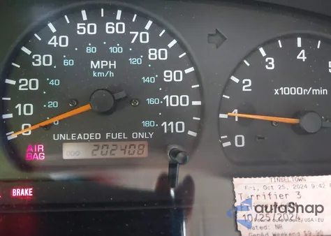 1998 Nissan Frontier Se/Xe z USA, uszkodzony, nr VIN 1N6DD26S6WC375356